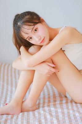 美丽小蜜桃