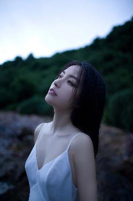 女保险公司推销员4